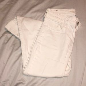 AE white straight jeans
